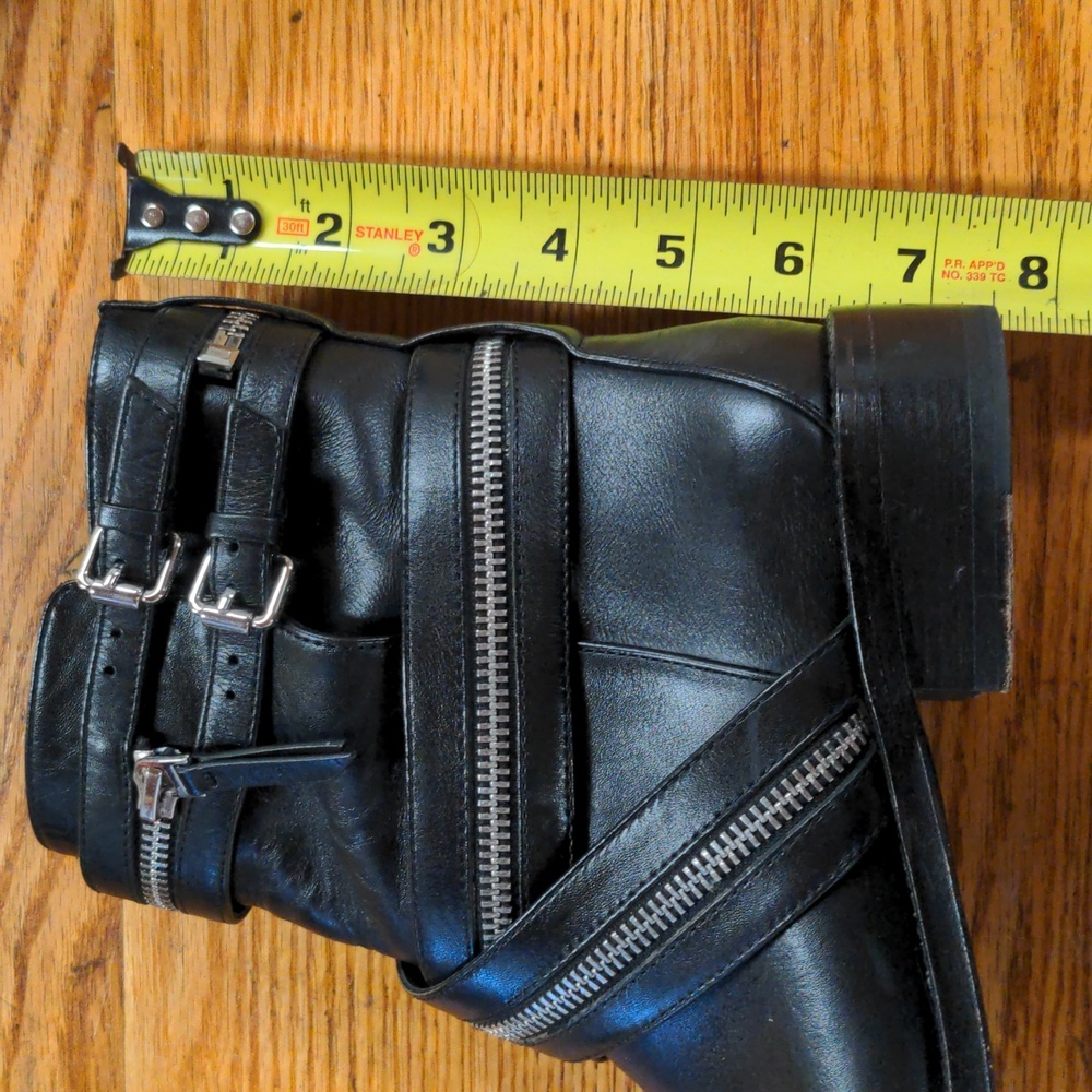 Vince Camuto Signature Black Leather Zipper Detail Moto Boots Size 7.5 - Picture 9 of 11